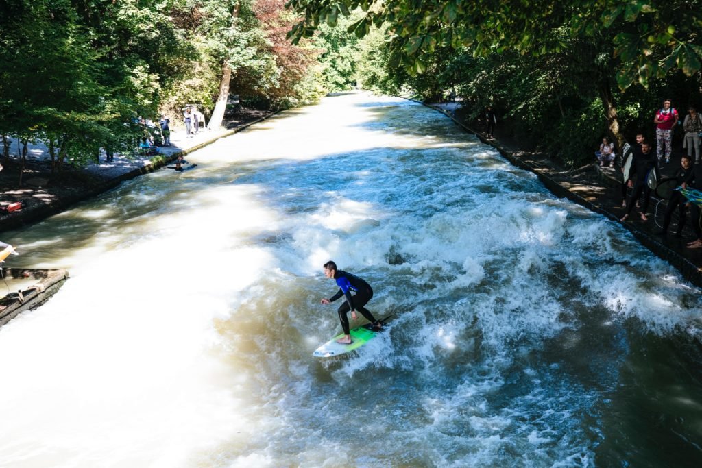 Eisbach Wave, surfing, waves