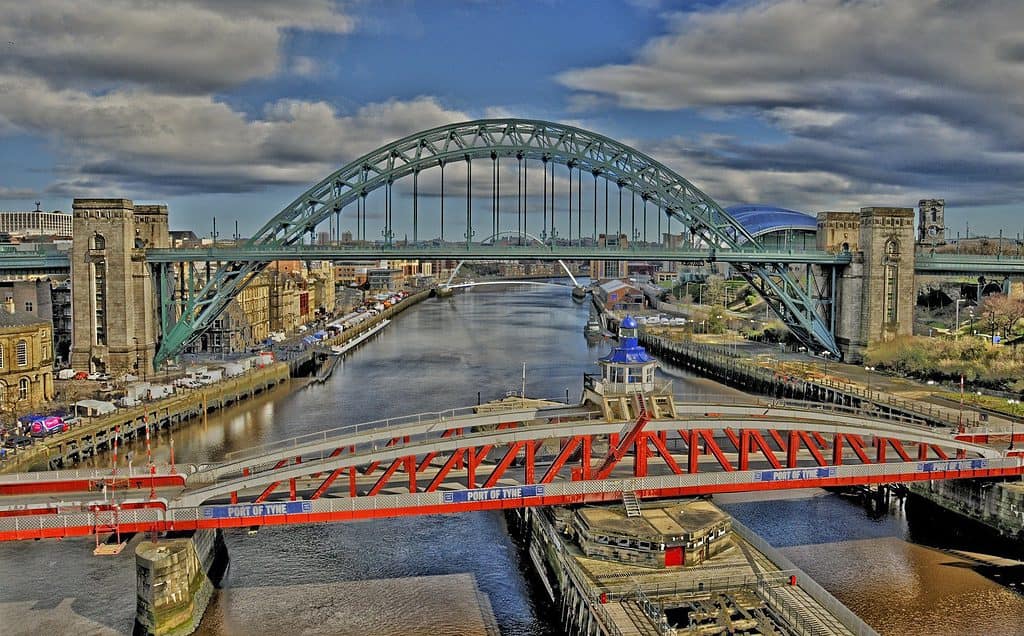 newcastle bridge. cityscape of newcastke