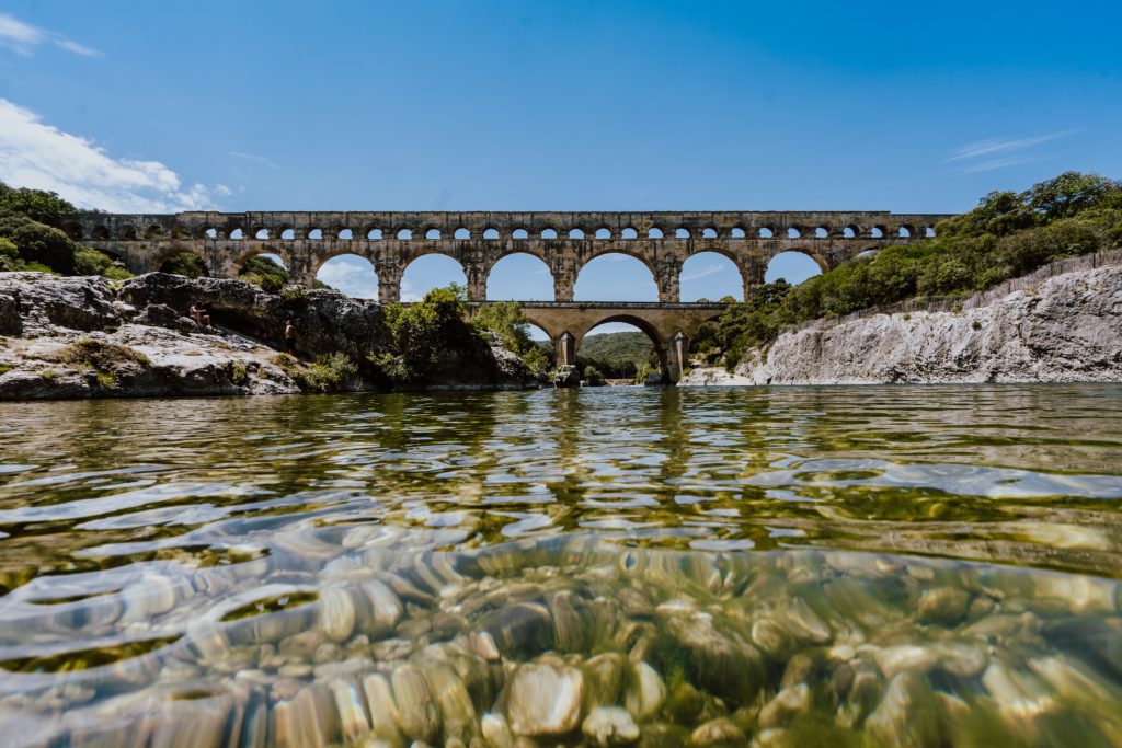 Pont Du Gard, Vers-Pont-du-Gard