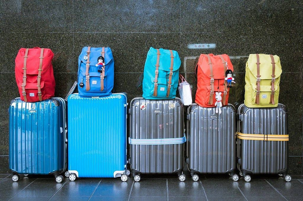 Can you pack nail polish in store checked luggage