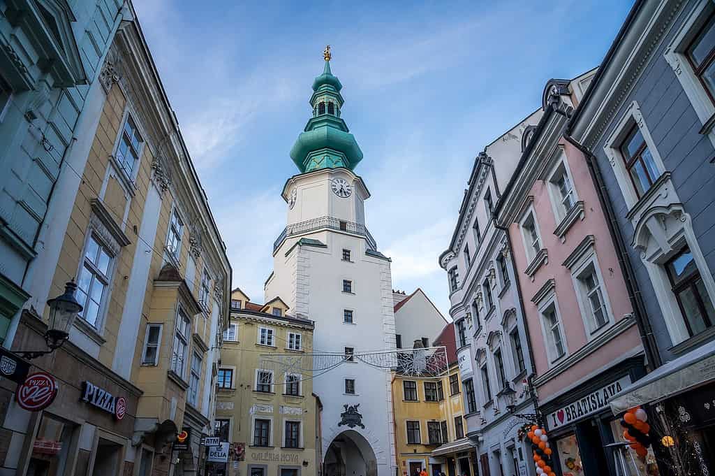 tower, bratislava, pressburg-7706096.jpg