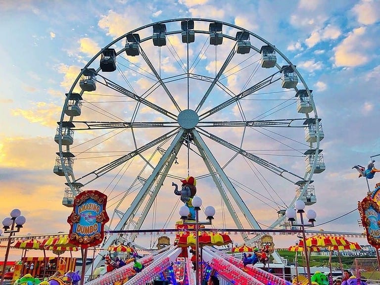 The 14 Best Ireland Theme Parks & Adventure Attractions (2024)