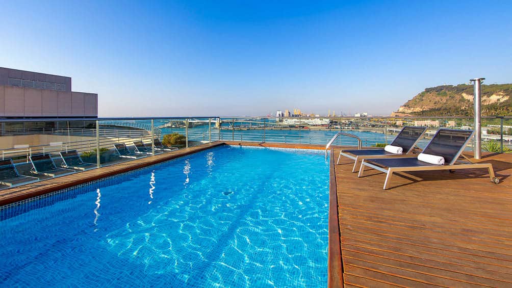 hotels near barcelona cruise port with shuttle