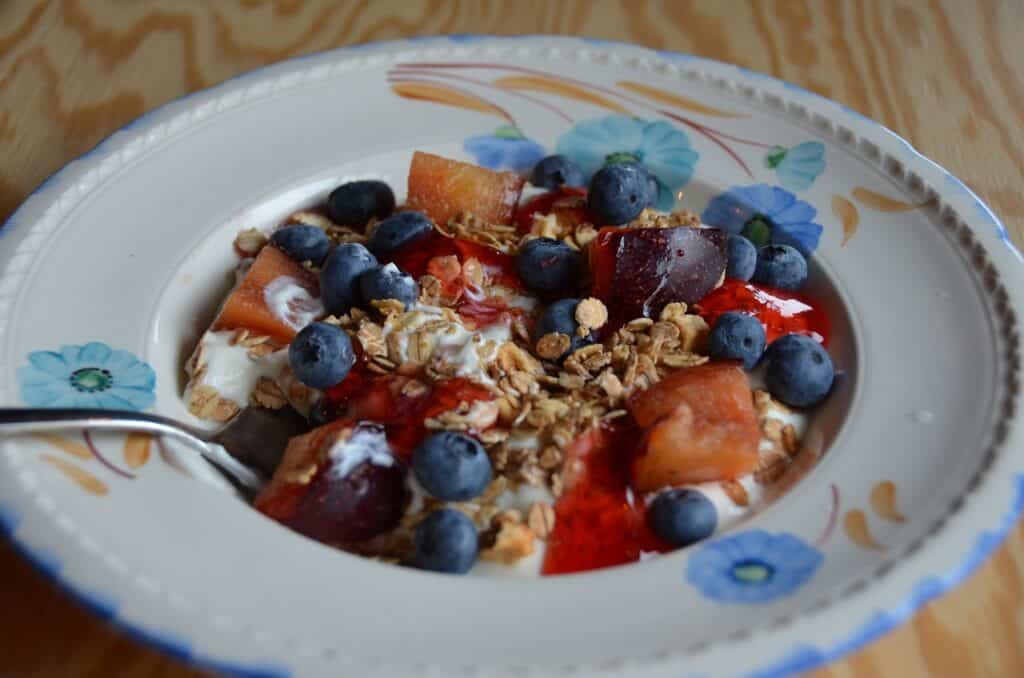 cereal, blueberries, healthy-2863761.jpg
